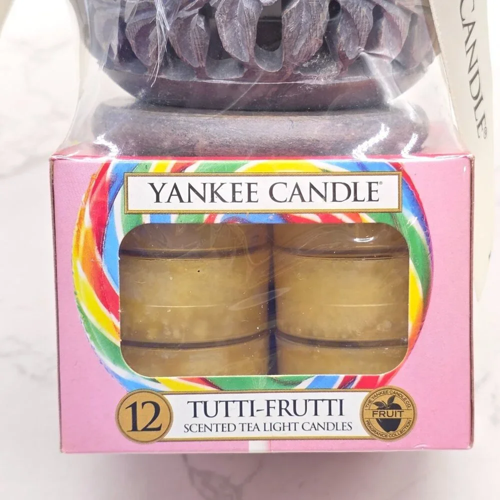 Yankee Candle Stoneware Leaf Tealight Holder and 12 Tutti-Frutti NEW Gift Set